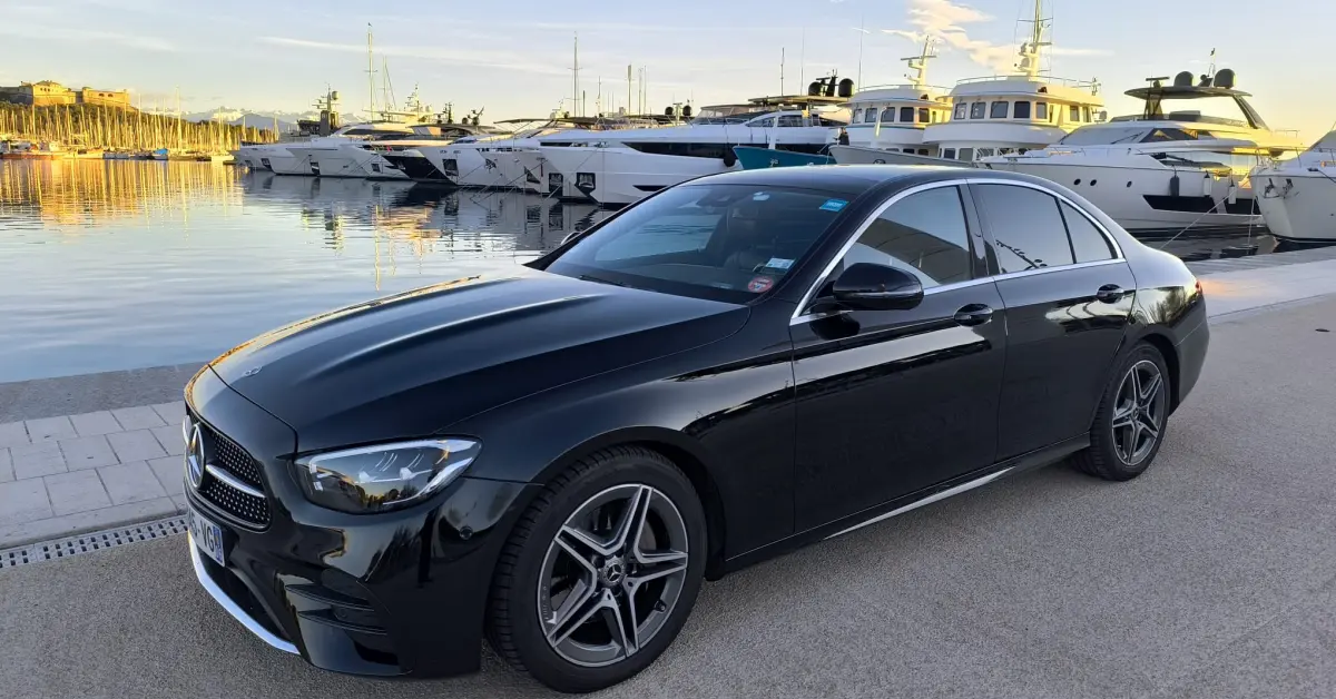 Accueil 3 Cab VIP Airport Transfer au port de Nice
