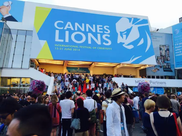 Nice airport Cannes transfer: Cannes lions