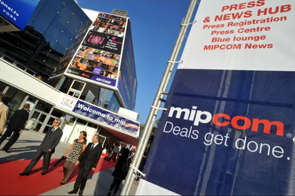 Transfert événements Nice aéroport 2 zaki mipcom